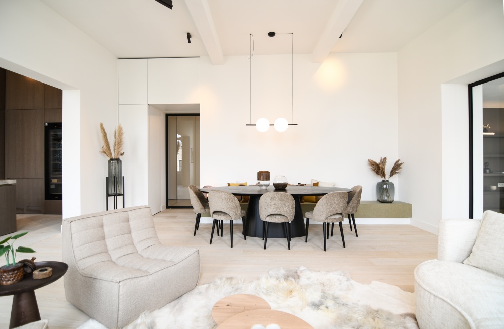 Casa nova vastgoedstyling, huur een luxe interieur, huurmeubelen, casa nova lifestyle, cloud zetel